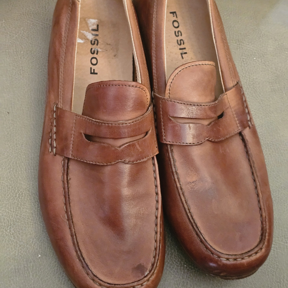 Fossil Men's Tan Leather Slip-On Loafers
